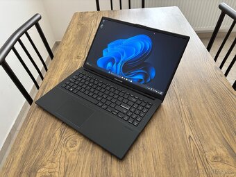 Asus Vivobook GO/Notebook/4GB RAM DDR5/128GB NvMe SSD - 7