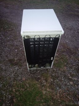 Predám plnefunkčná chladnička s malou mrazničkou WHIRLPOOL - 7