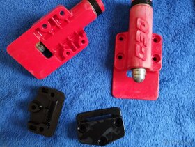 Socialistické lyžiarske viazanie pre zberateľov - 7