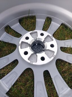 Alu Disky Seat R17 5x112 Et39 7J Škoda Audi Volkswagen - 7