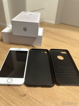 iPhone 8 64gb - 7