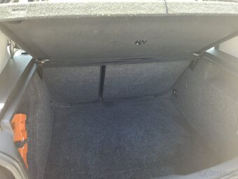 Predám VW Golf mk4 IV Edition 1,9tdi 74kw - 7
