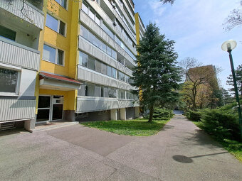 Predám 1-izb. zariadený byt na Záluhách s balkónom - 7