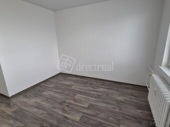 KOMPLETNE ZREKONŠTRUOVANÝ moderný 3-izb byt v centre m… - 7