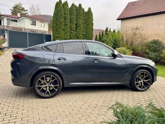 Bmw X6 M50i benzin 390kw G06 - 7