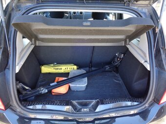 Dacia Sandero 1,2 kw 55 , M5 - 7