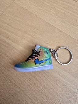 J Balvin x Nike Air Jordan 1 Retro High OG - 7
