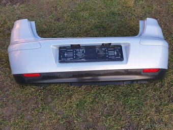 Predam diely Seat Ibiza 1,4 benzin r v 2004 - 7