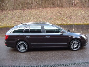 Superb 2.0TDI 125KW Laurin & Klement DSG - 7
