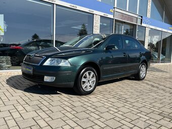 Škoda Octavia Benzín 1.6 FSI - 7