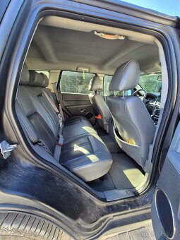Jeep Grand Cherokee - 7