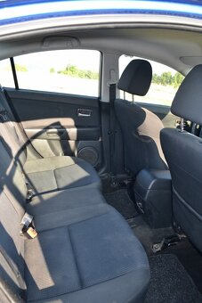 Predám Mazda 3 BK Sedan - 7