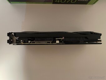 MSI GeForce RTX 4070 SUPER 12G GAMING X SLIM - 7