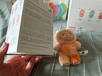 THE MONSTERS Big into Energy POP MART Labubu - 7