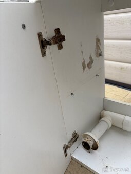 kupelnova skrinka zrkadlo - 7