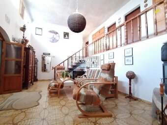 HALO reality - Predaj, rodinný dom Nová Ves, rodinná Vila - - 7