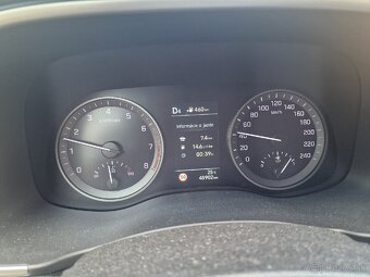 Hyundai Tucson 1.6 benzin - 7