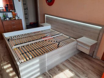 Výroba nábytku na mieru a renovácia nábytku - 7