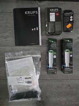 Kávovar Krups EA829810 - 7