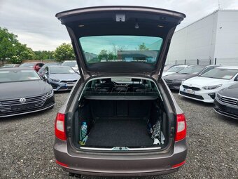 Škoda Superb Combi 2.0 TDi CR DSG Elegance, SR, 2.majiteľ - 7