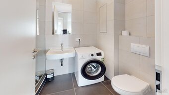 Slnečný 2i elegantný byt s parkovacím státím - 7