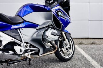 BMW R1200RT 2016 San Marino modrá metalíza v plnej výbave - 7