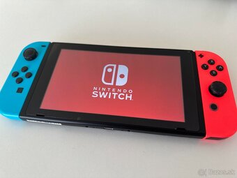 PREDÁM Nintendo Switch OLED - komplet príslušenstvo TOP STAV - 7
