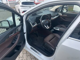 BMW 218d Active Tourer / předplacený servis do 03/2027 - 7