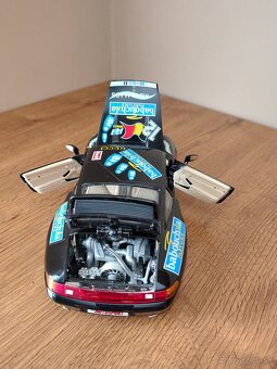 Bburago MODEL PORSCHE 1993, 1/18 - 7