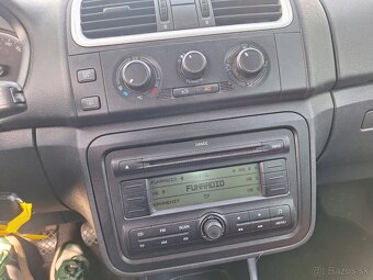SKODA ROOMSTER BENZÍN 2009 - 7