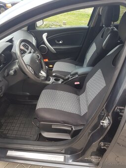 Renault Fluence - 7