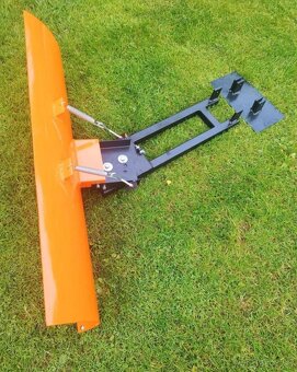 Snežný pluh na štvorkolku/malotraktor - 7