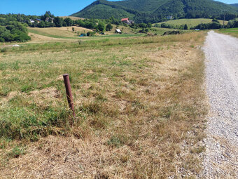 PREDAJ STAVEBNÝ POZEMOK ZBYŇOV + DOHODA - 7