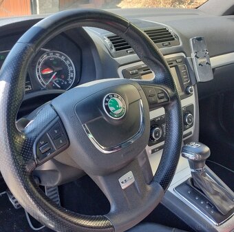 ŠKODA OCTAVIA 2 RS 125kW DSG 2011 - 7