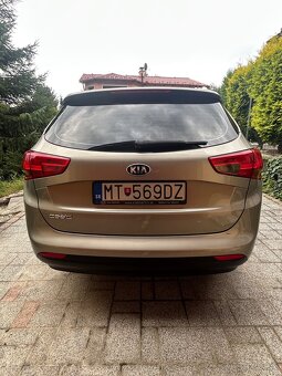 KIA Seed 1.6 benzín - 7