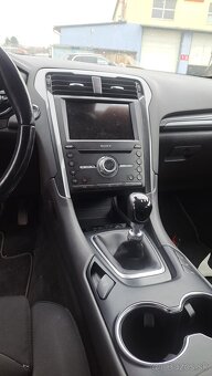 Predám Ford Mondeo 2.0 110 KW, ACC,LED Kamera, ťažné, manuál - 7