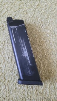 Predám airsoft Glock 17 WE - 7