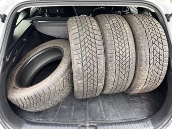 Kia CEED SW 1,4 T-GDi AT7 GOLD - 7