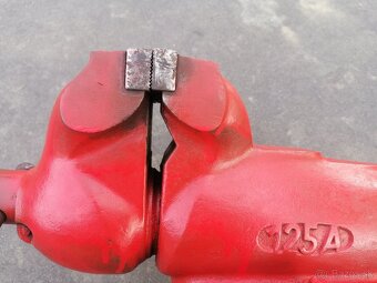 Predám zverák YORK 125 A - 7