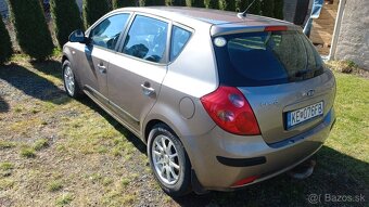 Prenájom vozidla KIA cee’d – spoľahlivé a úsporné auto - 7