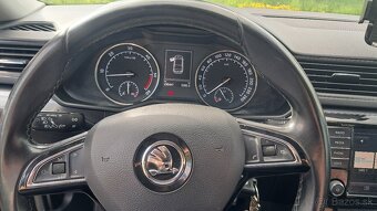 Skoda Superb 2.0tdi 110kw sedan - 7