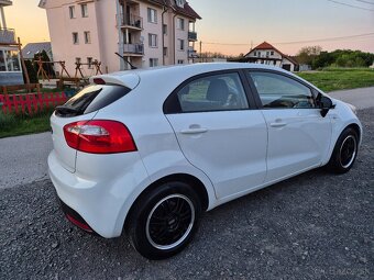 Kia rio - 7