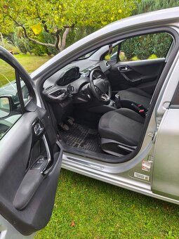 Predám Peugeot 208 - 7