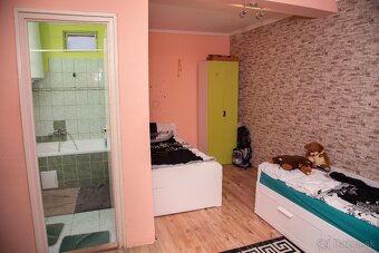 Na predaj starší rodinný dom po rekonštrukcii v l - 7