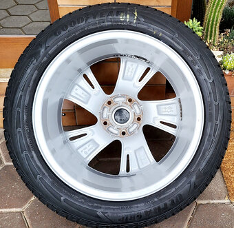 alu R17 5x114,3 zimné pneu 205/55, orig. Renault Scenic - 7