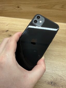 iPhone 11 - 64GB Čierny - 7