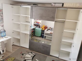Predám skriňu rodlor - 7