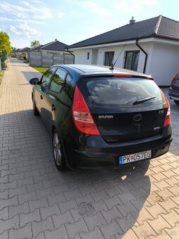 Hyundai i30 85kw 1.6 nafta - 7