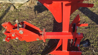 Predám pluh - obracák na malotraktor - 7