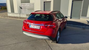 Mercedes GLA trieda 200 d A/T - 7